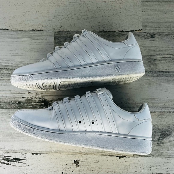 K-Swiss Men’s Classic VN Sneaker 5 Stripe Size 11.5 K Swiss Logo On Tongue - Picture 8 of 10